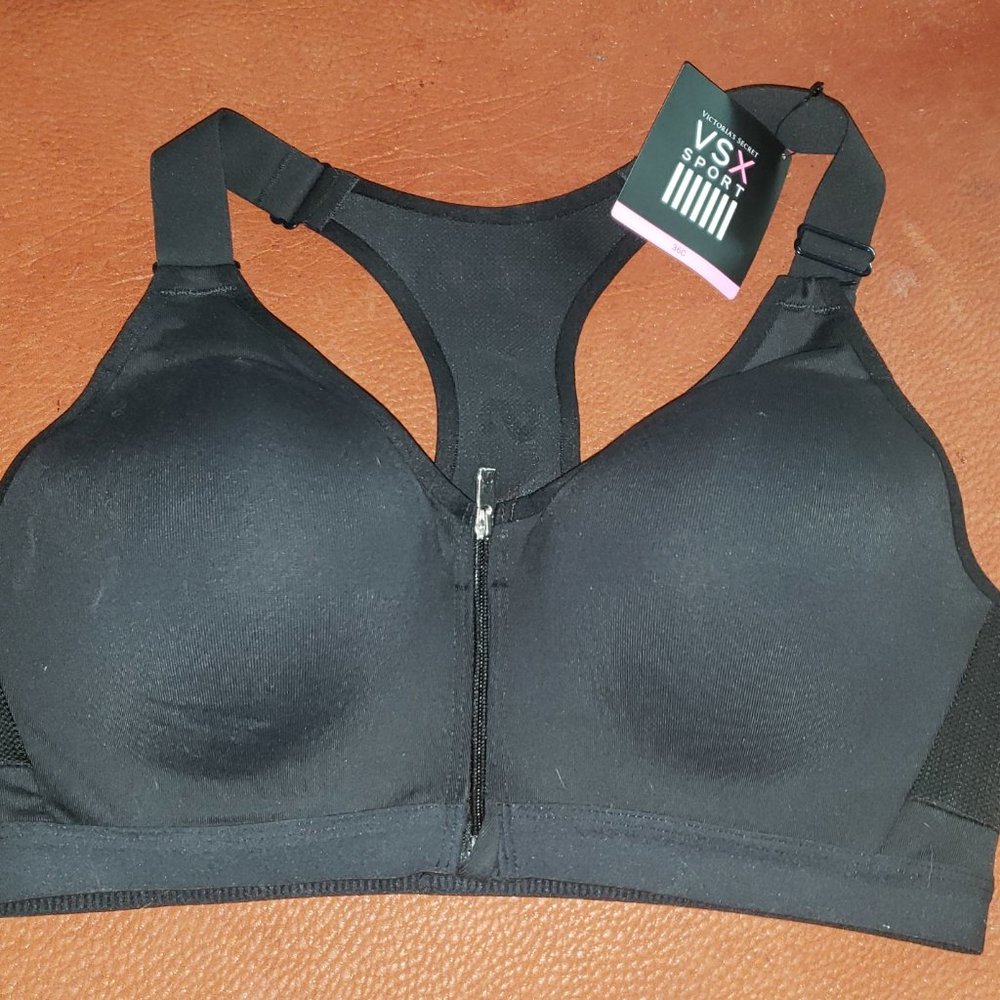 Victoria's Secret Sports Bra 36c NWT